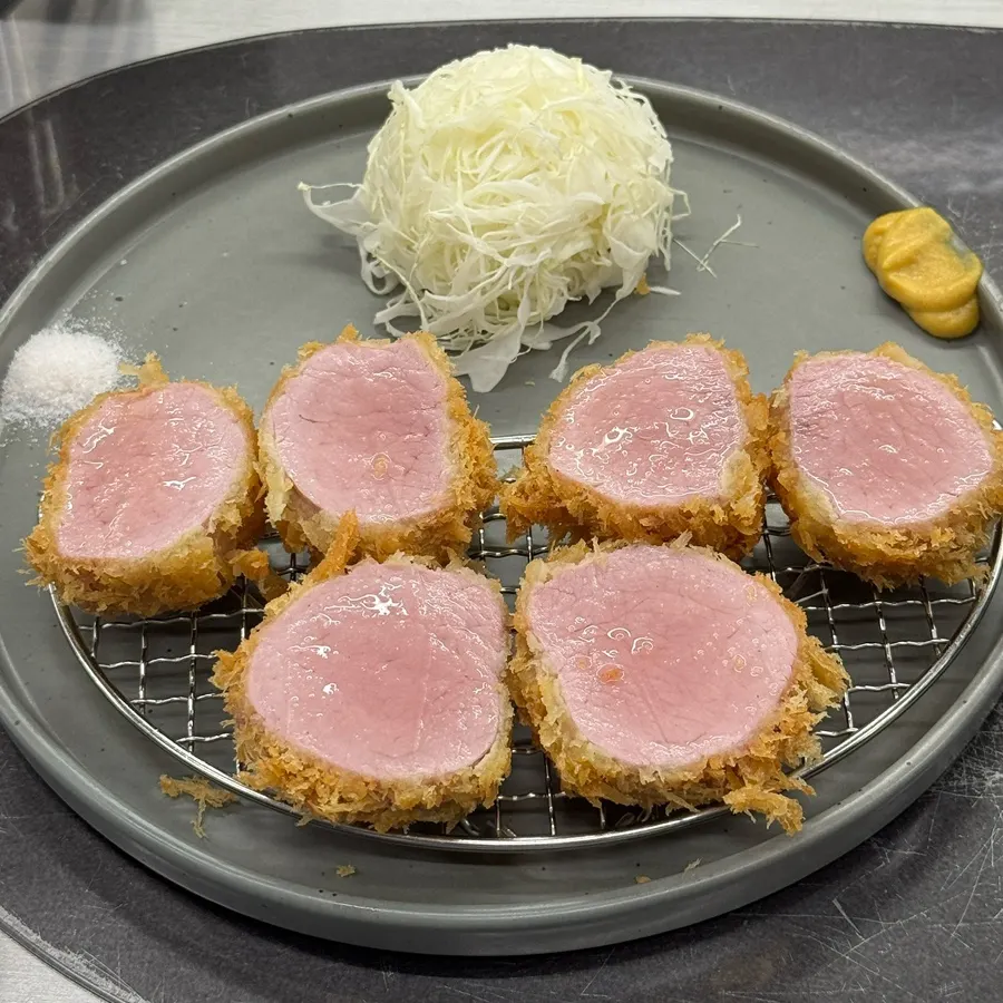 Thick loin katsu cross-section