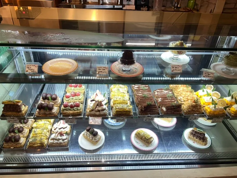 Coffee and non-coffee drink menu