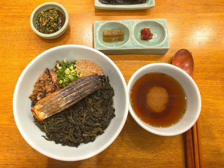 친구와 주문한 메인 메뉴