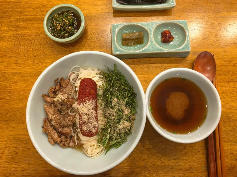 부산 전포동 한식 삼치곤드레밥과 청어알비빔면, 향택 전포점