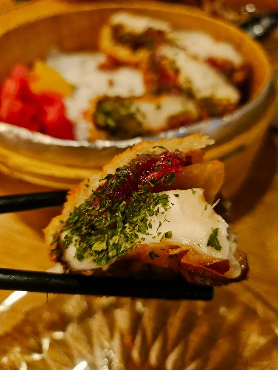 Cross-section of the hanwoo yukhoe shiitake fritter