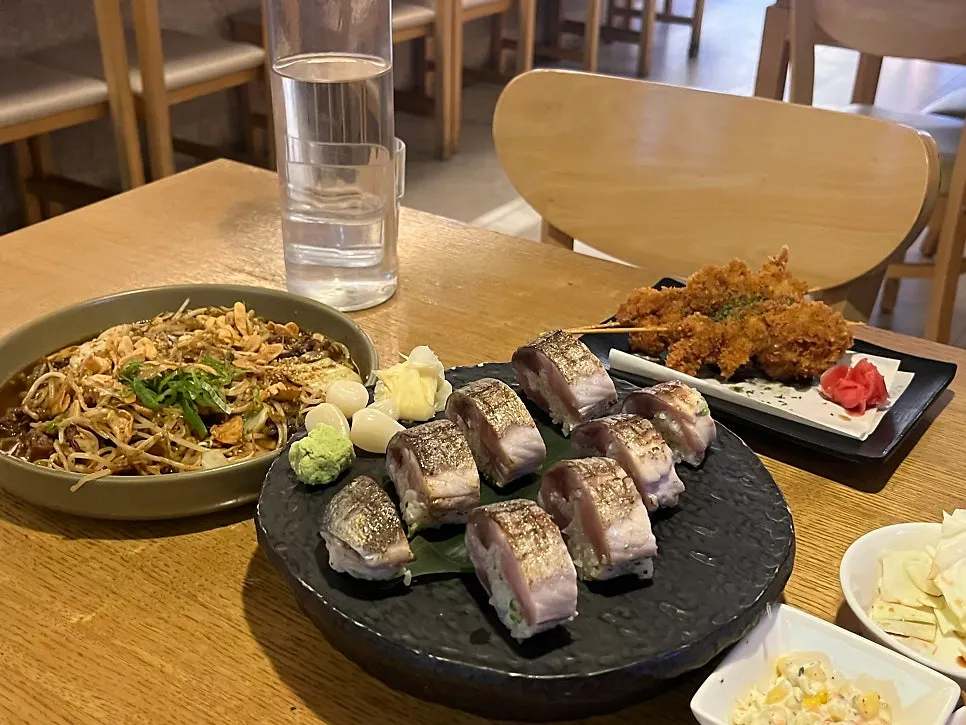 Table at 12.24 Seomyeon Branch with all three dishes served