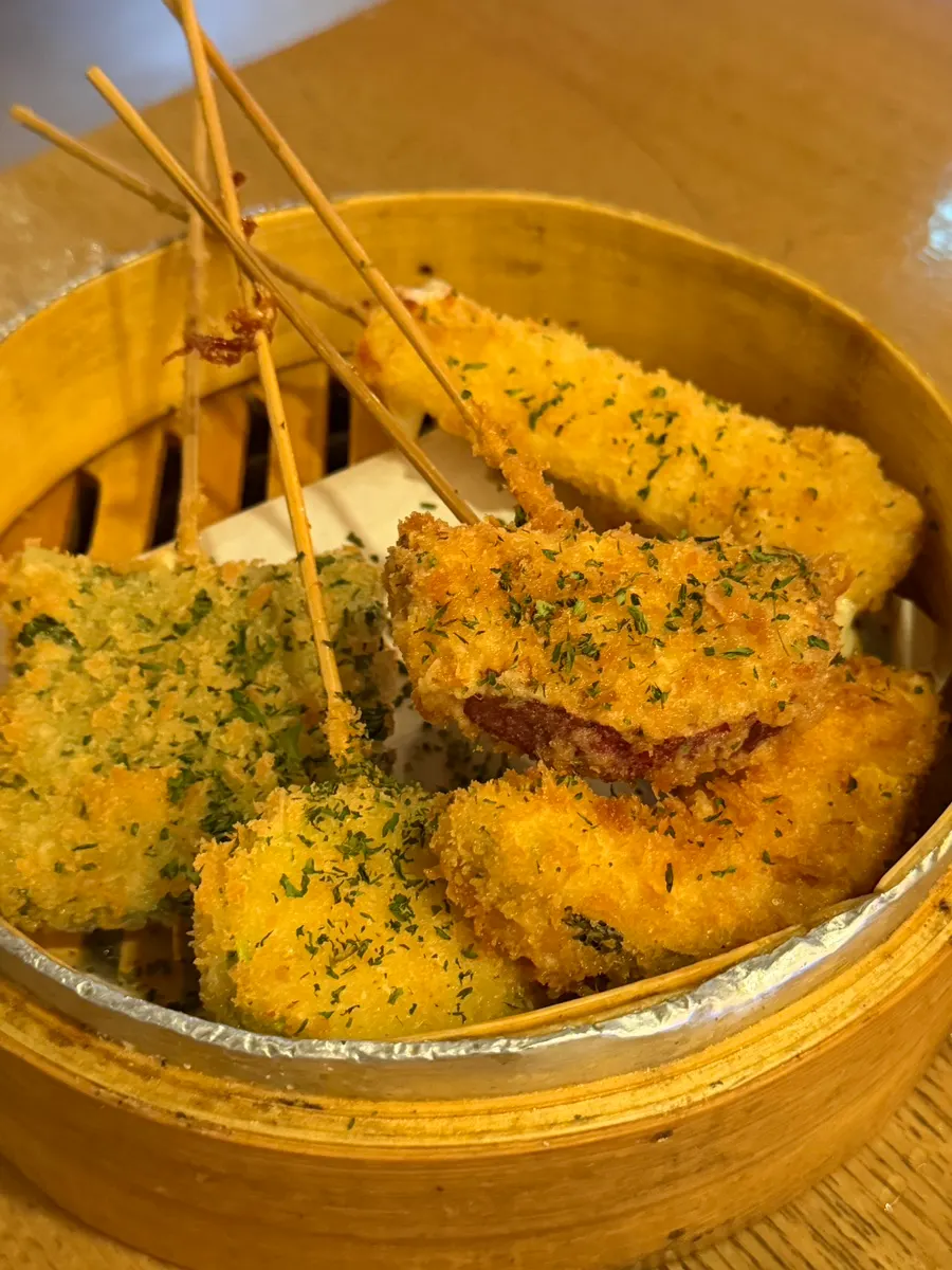 Freshly fried, warm kushikatsu