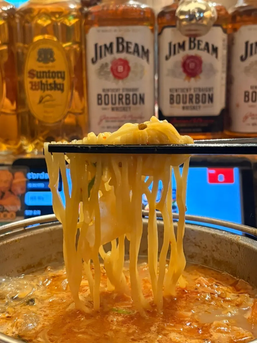 Extra champon noodles served separately