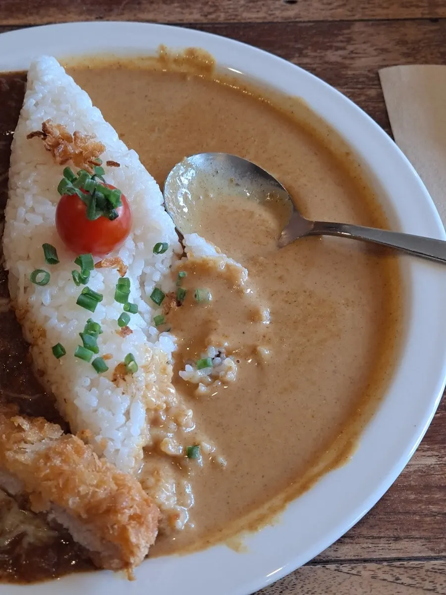 크리미한 새우크림카레를 떠올린 모습
