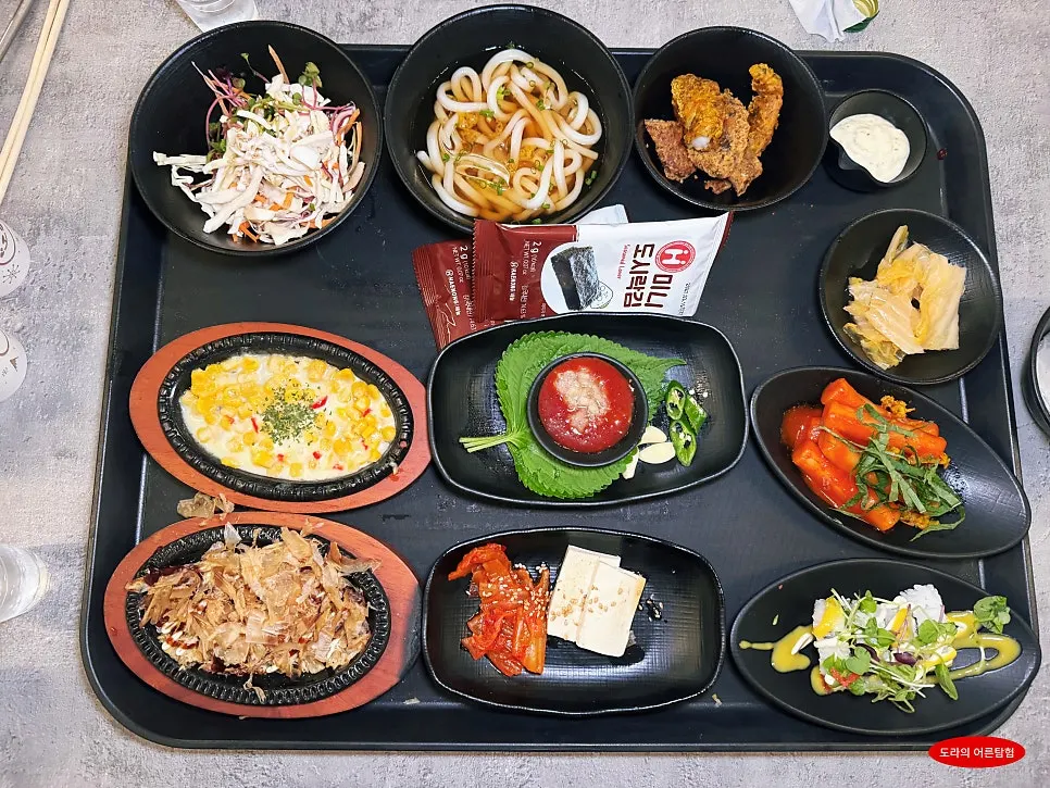 Generous spread of side dishes at Rigo Susan