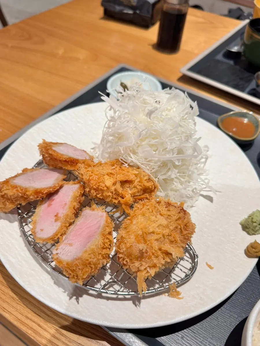 카츠김선도 김선도 정식 한 상 차림