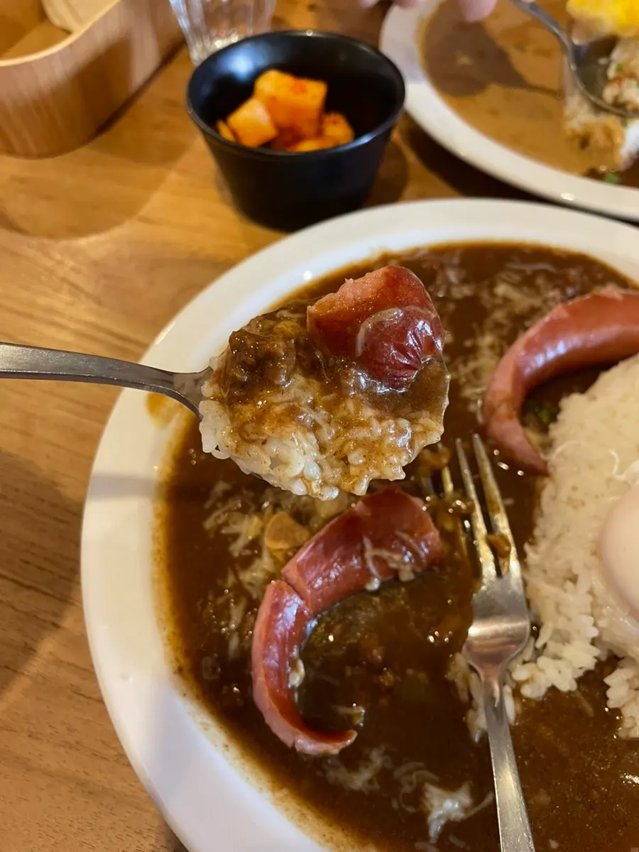 Half cream curry and half special curry