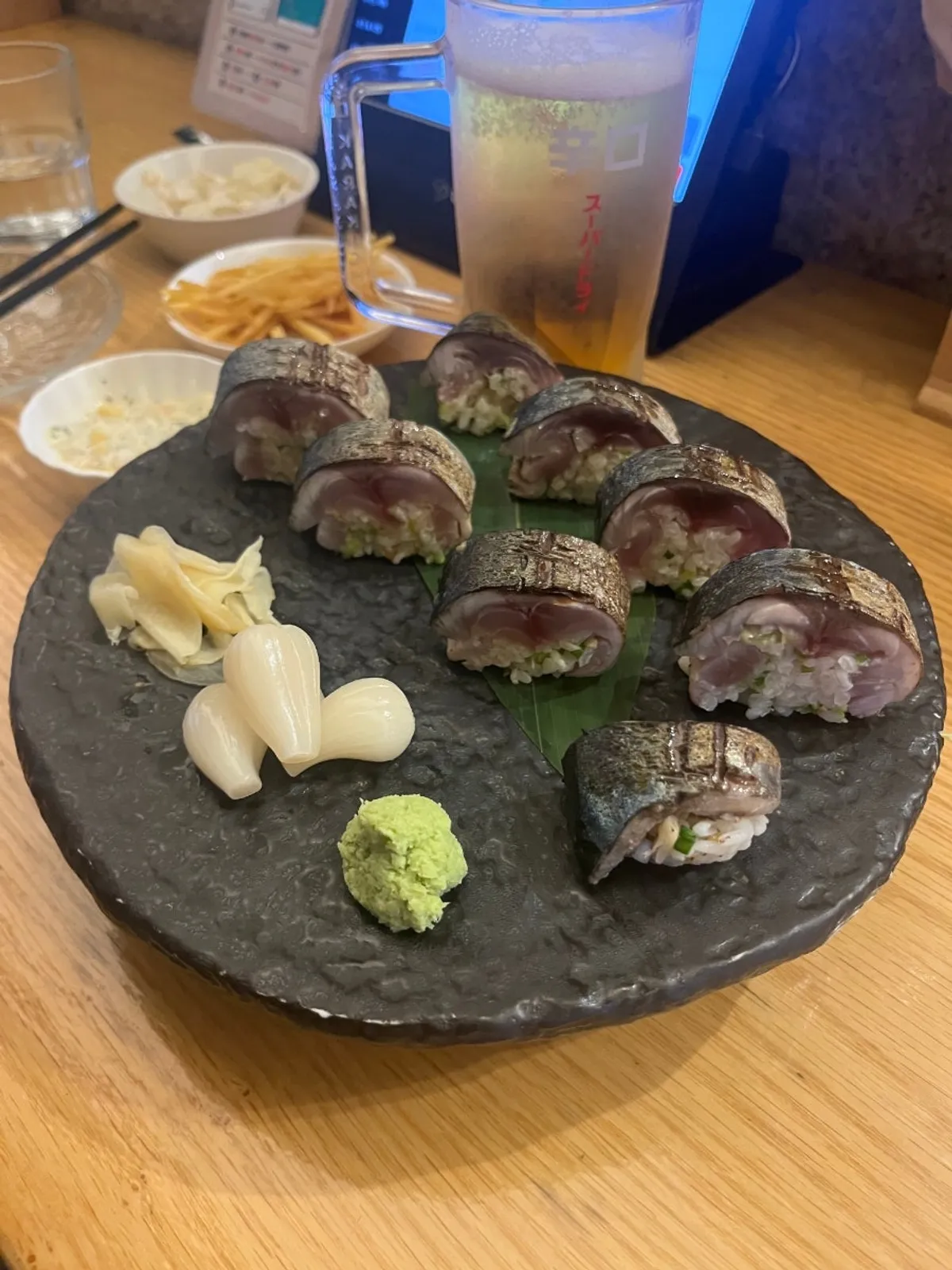 Mackerel pressed sushi with warm rice