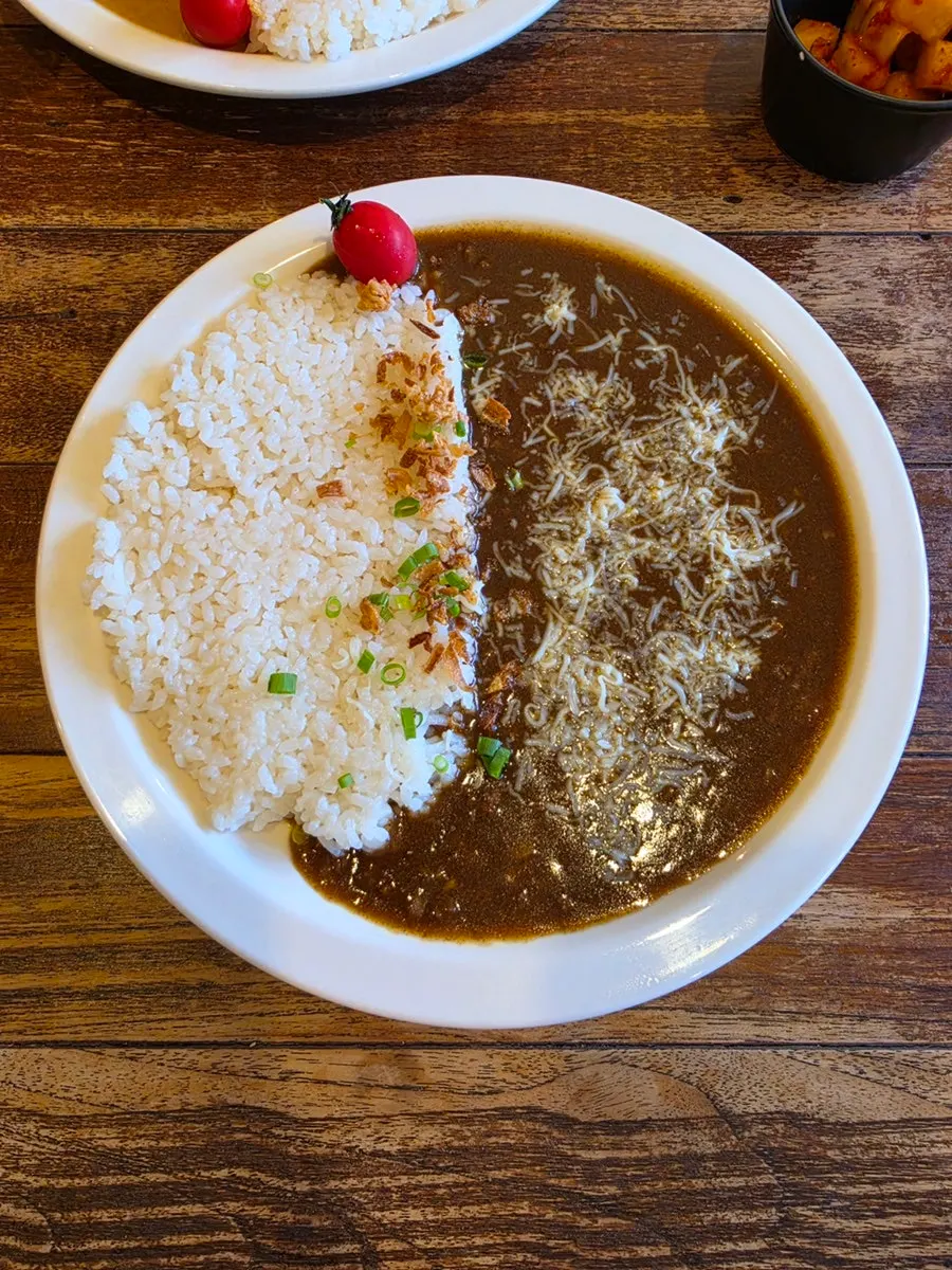 Sarugak20 curry with kkakdugi