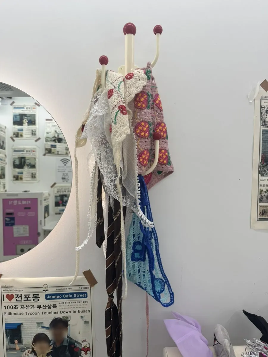 Display of props like headbands and crowns for the photo booth