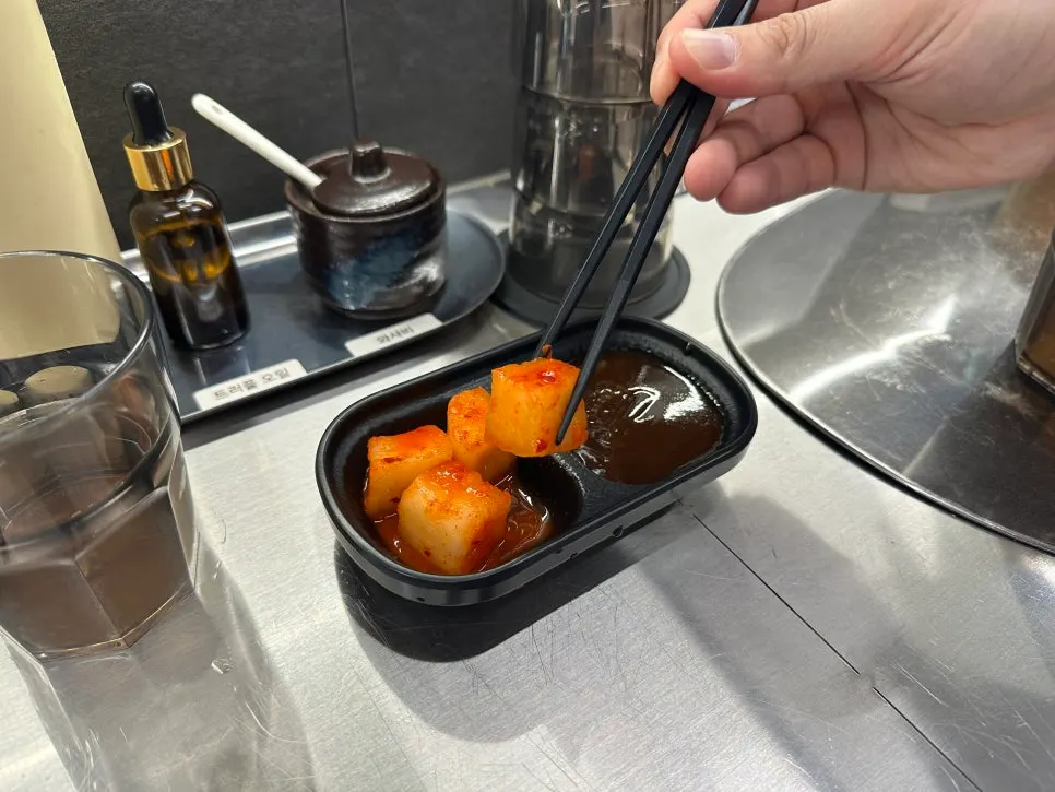 Refillable soup and rice set