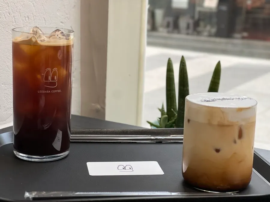 點的招牌伊巴巴拿鐵