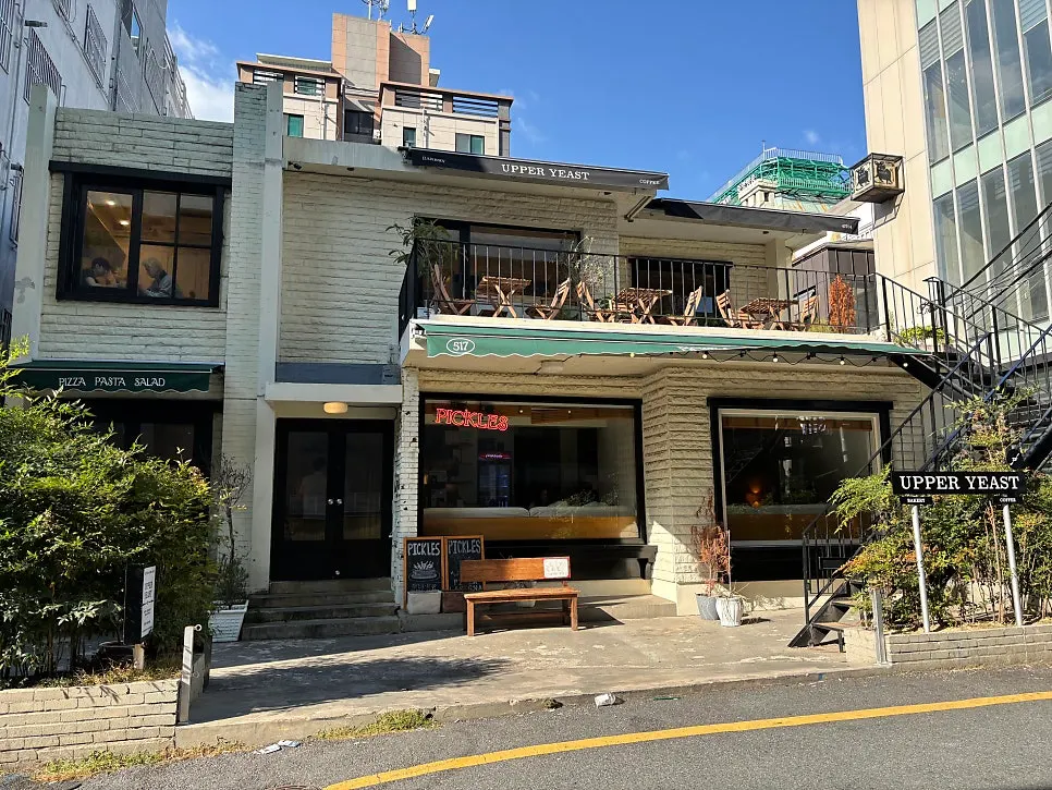 Pickles Jeonpo storefront with the PICKLES neon sign