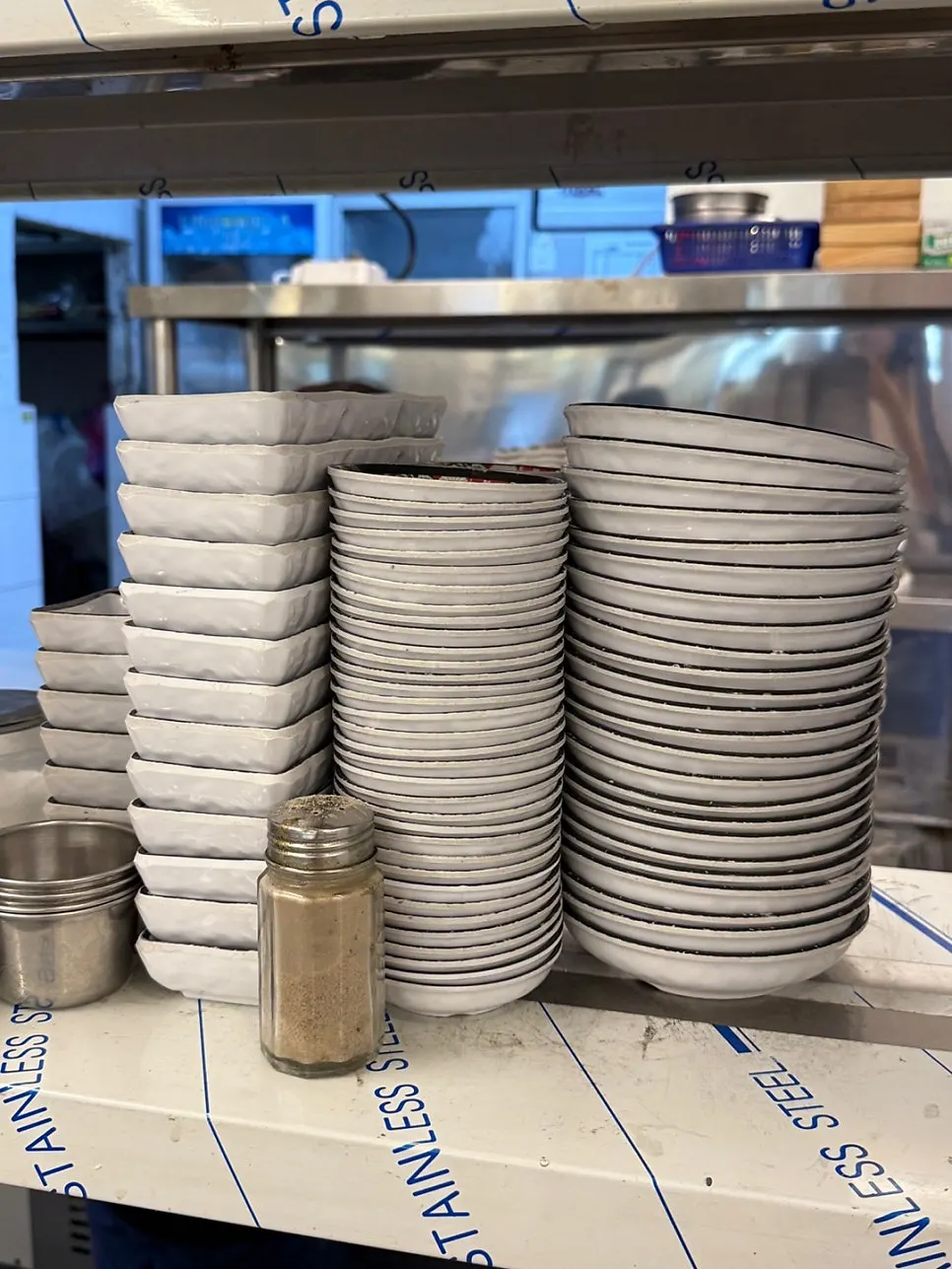 Self-serve bar corner