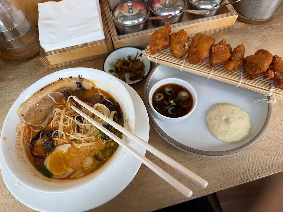 Ryusenso kara ramen served together with tori karaage