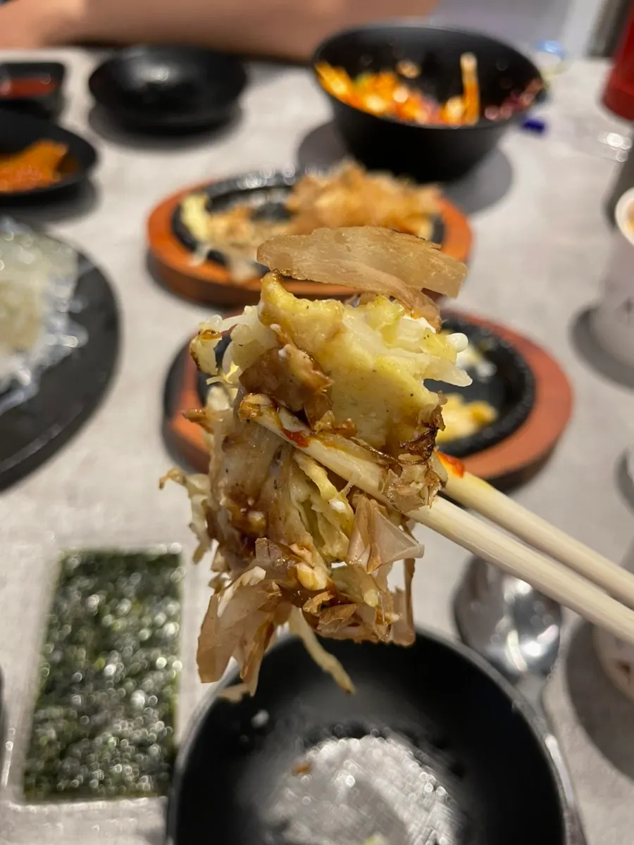 Crispy fried shrimp heads served hot