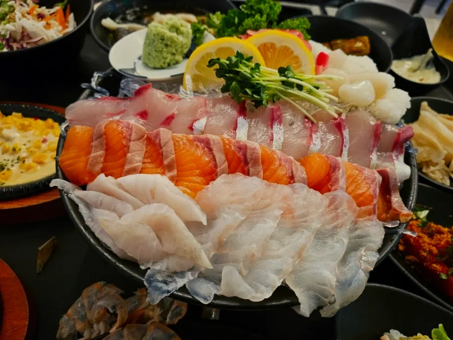 전포역 횟집 리고수산 숙성회 상차림
