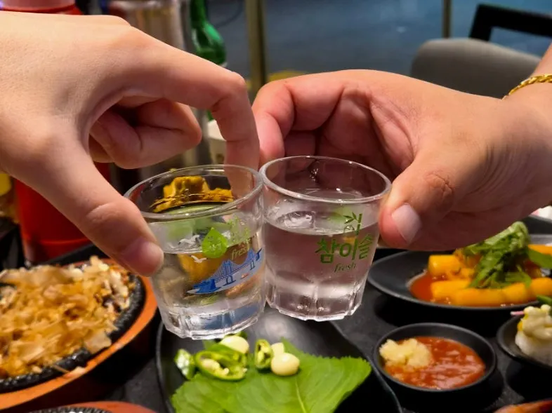 Soju with the assorted side dishes