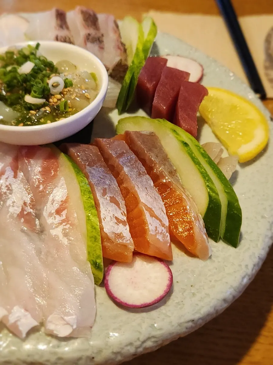 Tako wasabi with scallions