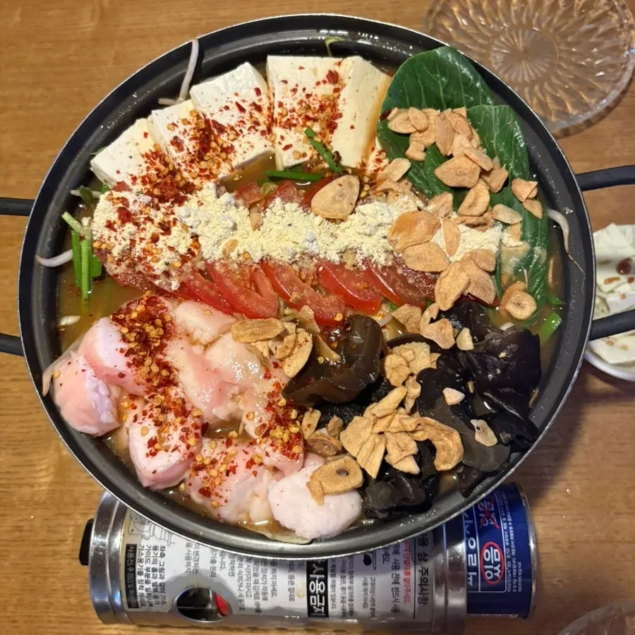 Tomato motsunabe and Korean beef tartare spread