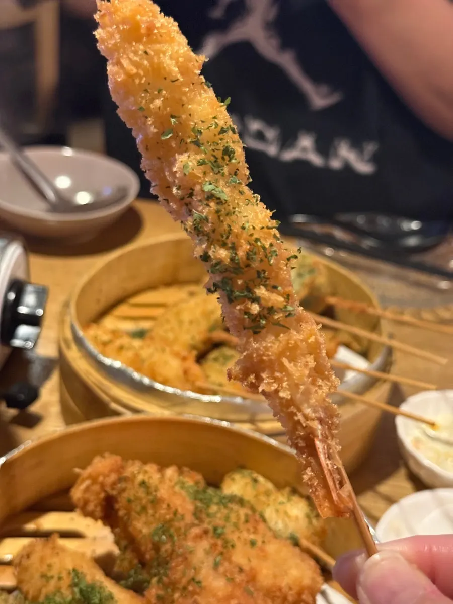 나베와 곁들이는 모듬 쿠시카츠