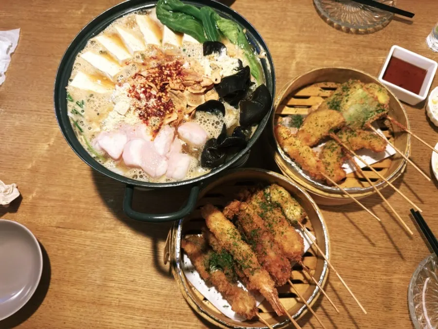 토마토 모츠나베와 쿠시카츠, 소주