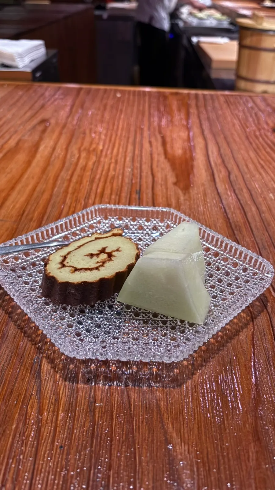 Meringue tamagoyaki and melon dessert
