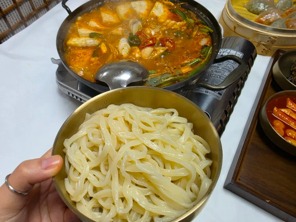 국물 자작한 손두부 대파두루치기 2인분