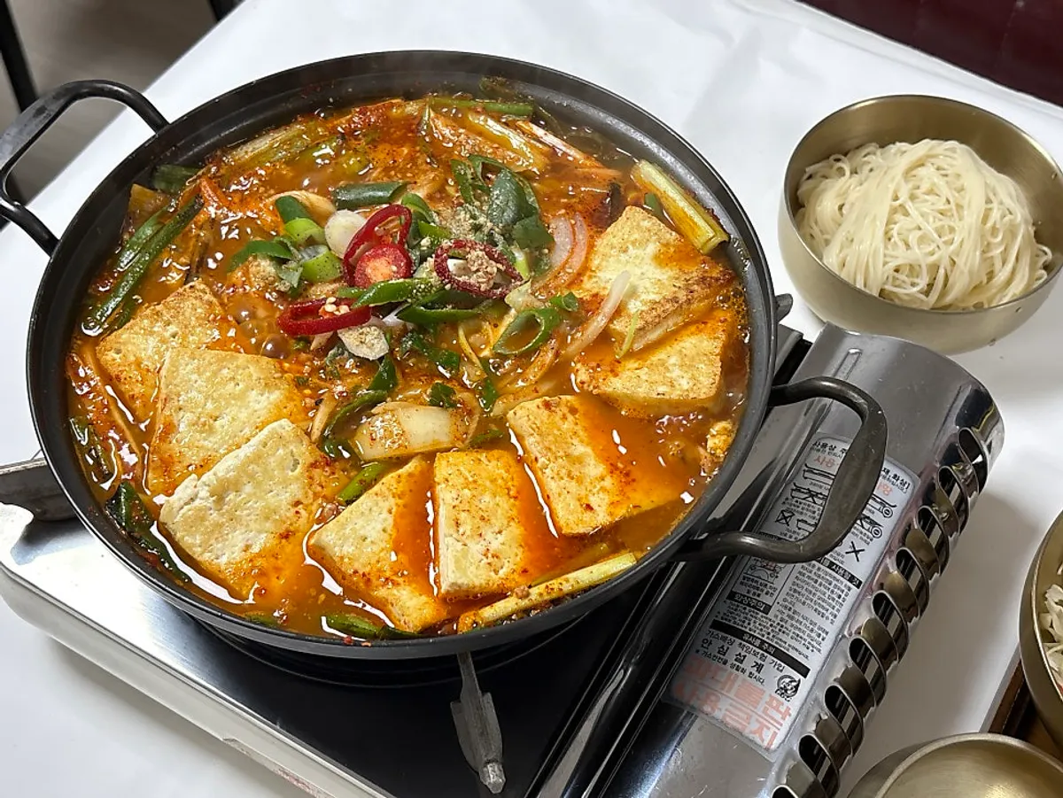 손두부 대파두부두루치기와 무료 소면 사리