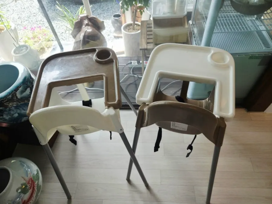A hanok room seat with a partition installed