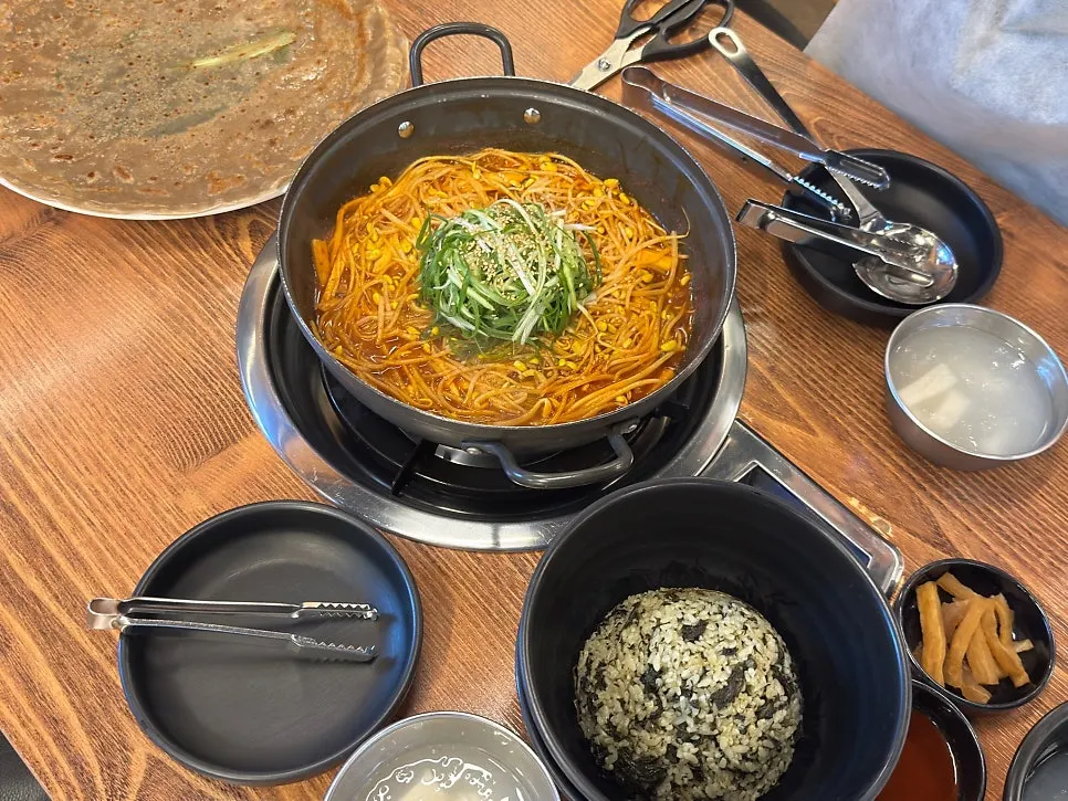 매운등갈비찜 2인 세트 상차림