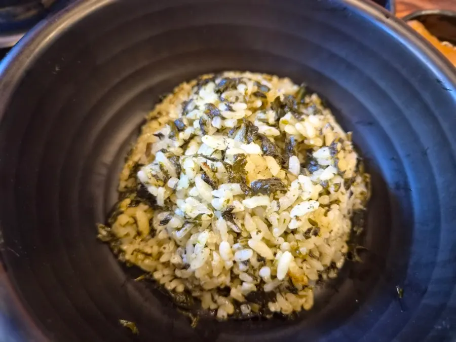 Kettle-cooked gondre rice at Jimidang