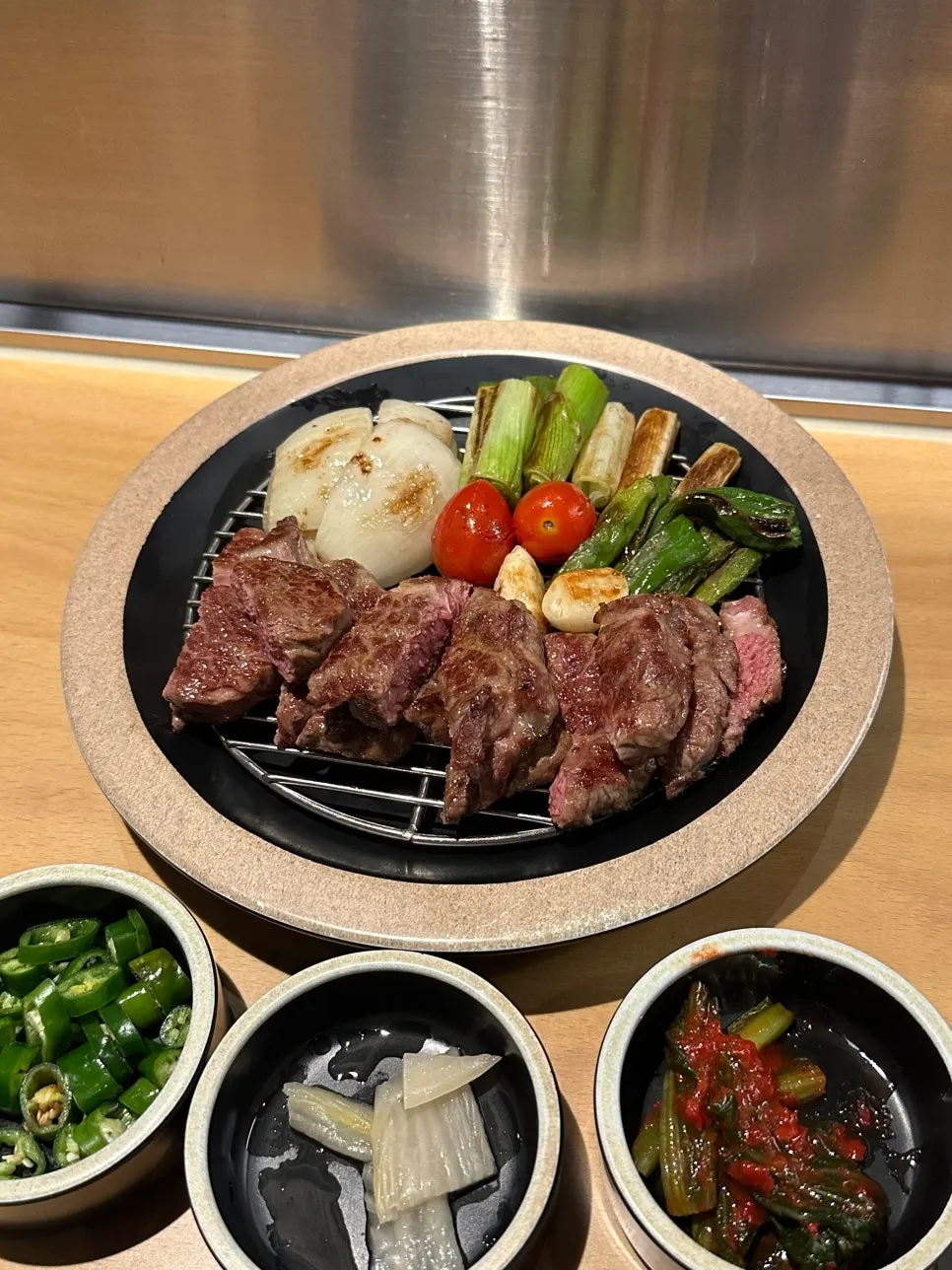 마블링이 고른 생 프렌치랙 단면