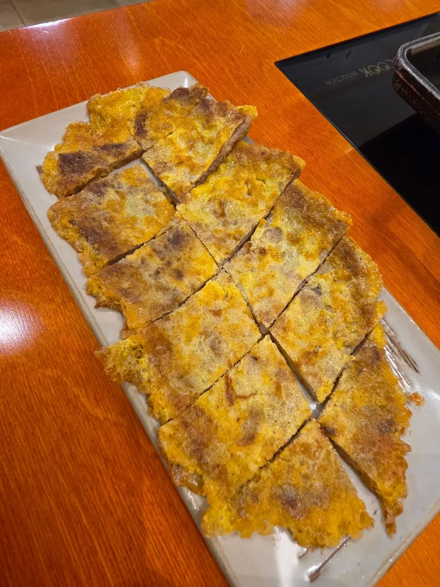 Neopttigi yukjeon set menu