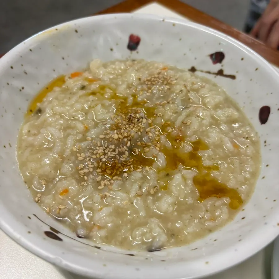 Abalone porridge, the first dish of the samchon course