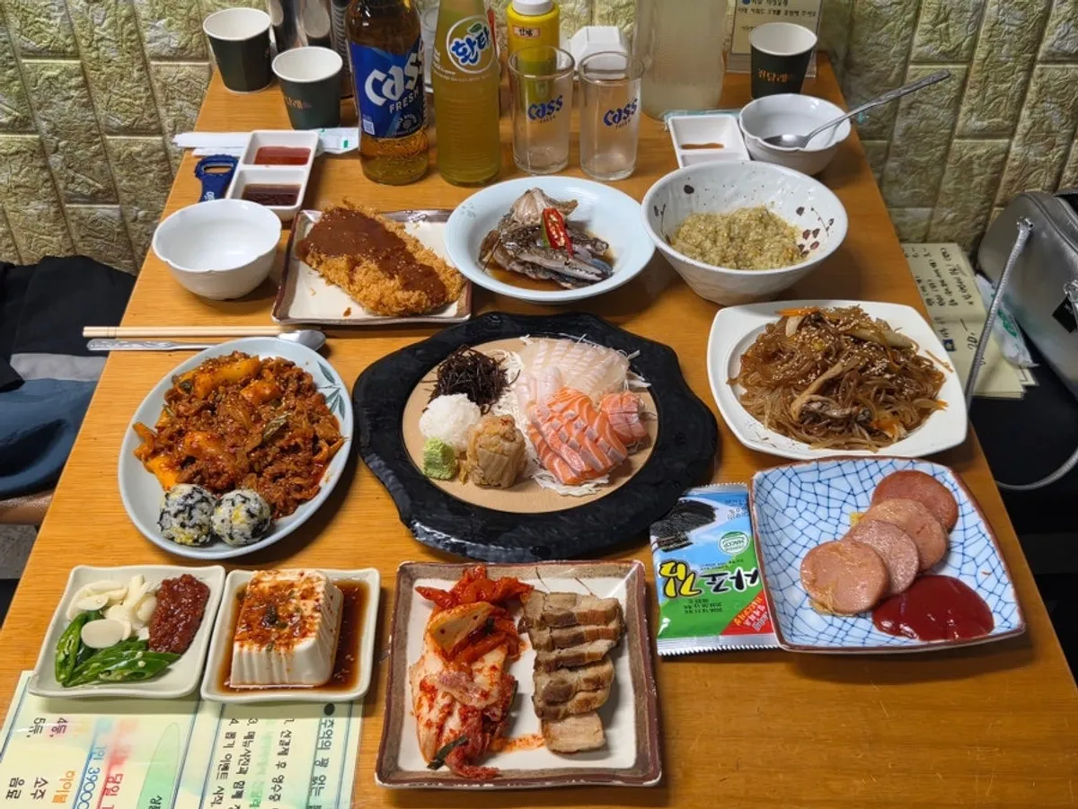 Main photo of the uncle course spread at Jindallae Silbi Sadang Branch