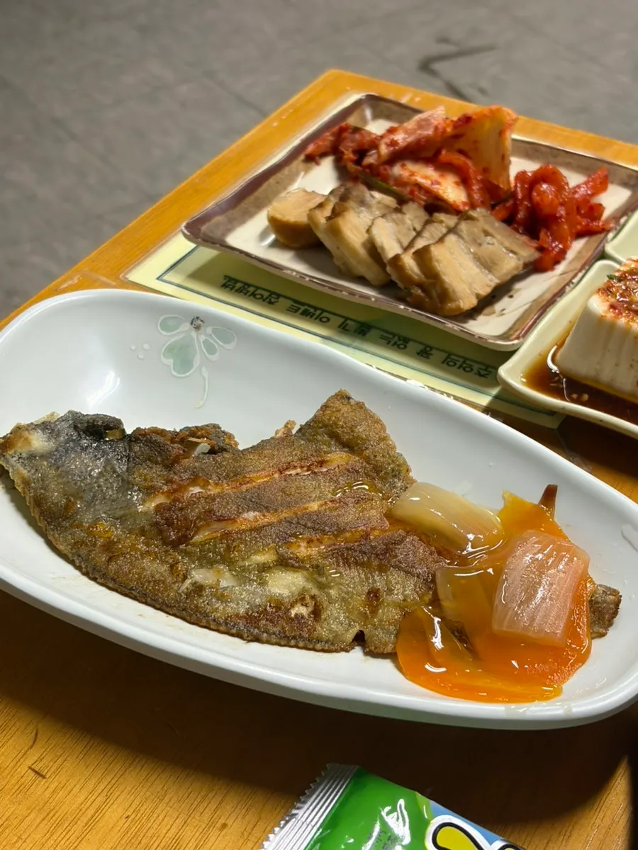 Plate of old-style sausage, a good drinking snack