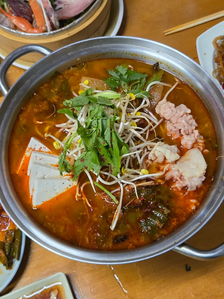 Soy-marinated crab and flounder sweet-and-sour, a rice thief pairing