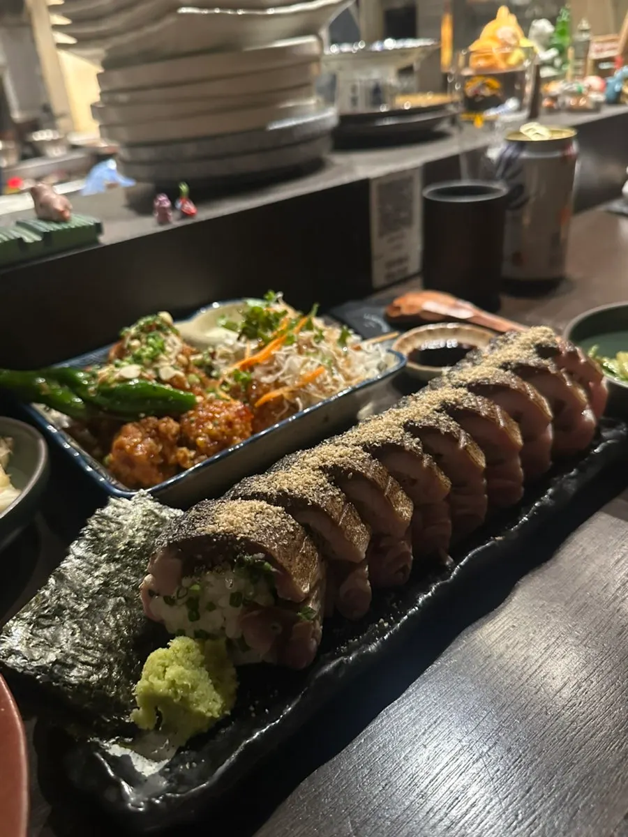 크림소스가 함께 나온 사천치킨가라아게