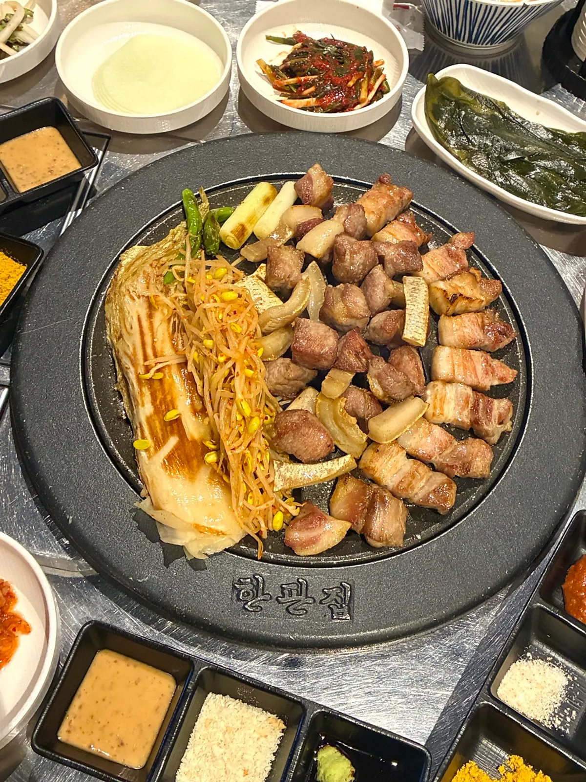 A dinner spread at Hanpanjip enjoyed without alcohol