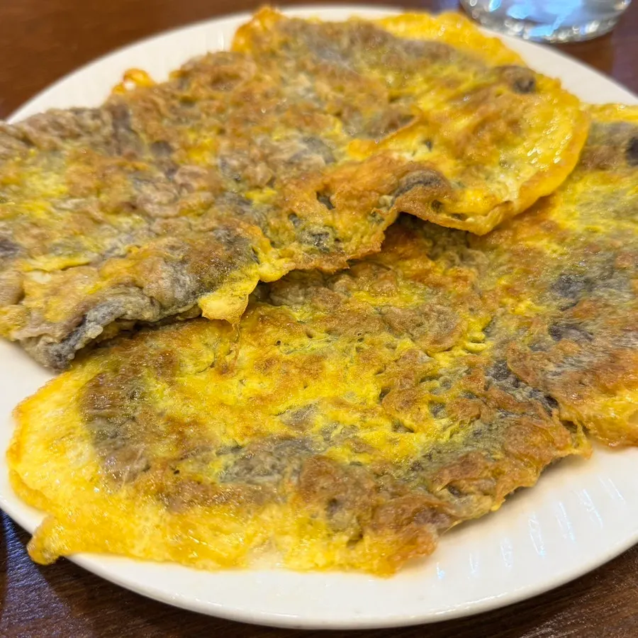 갓 구워 따끈하게 나온 한우육전