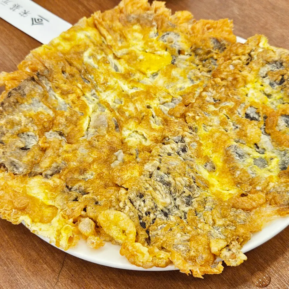 그릇보다 큰 크기로 나온 육전