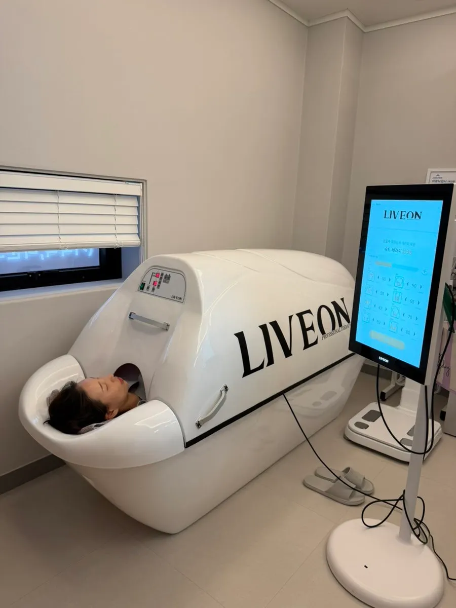 Private treatment room where heat dome therapy takes place
