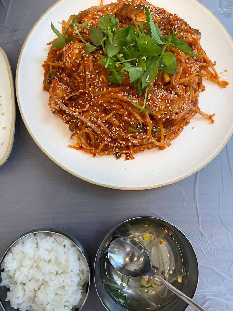아구살과 콩나물이 어우러진 아구찜