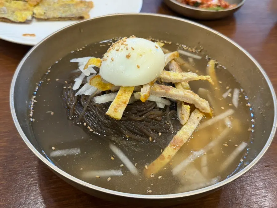 Bowl of Sunjo mul naengmyeon