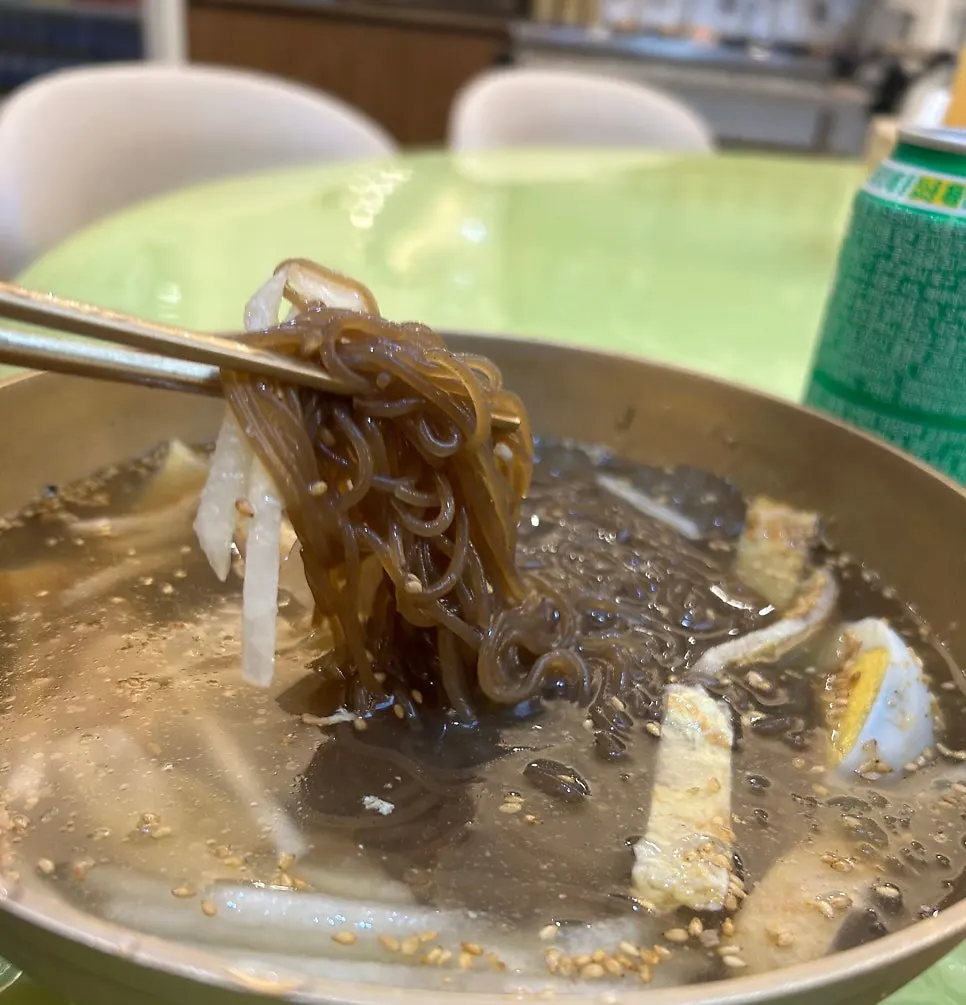 육전이 올라간 순조1800년 물냉면