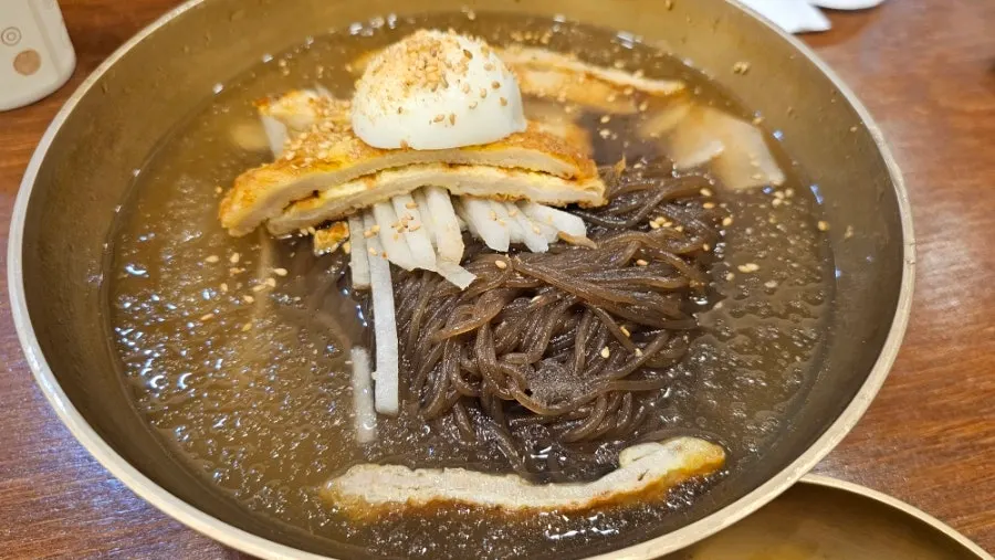 Imagen de presentación del naengmyeon de agua Sunjo1800