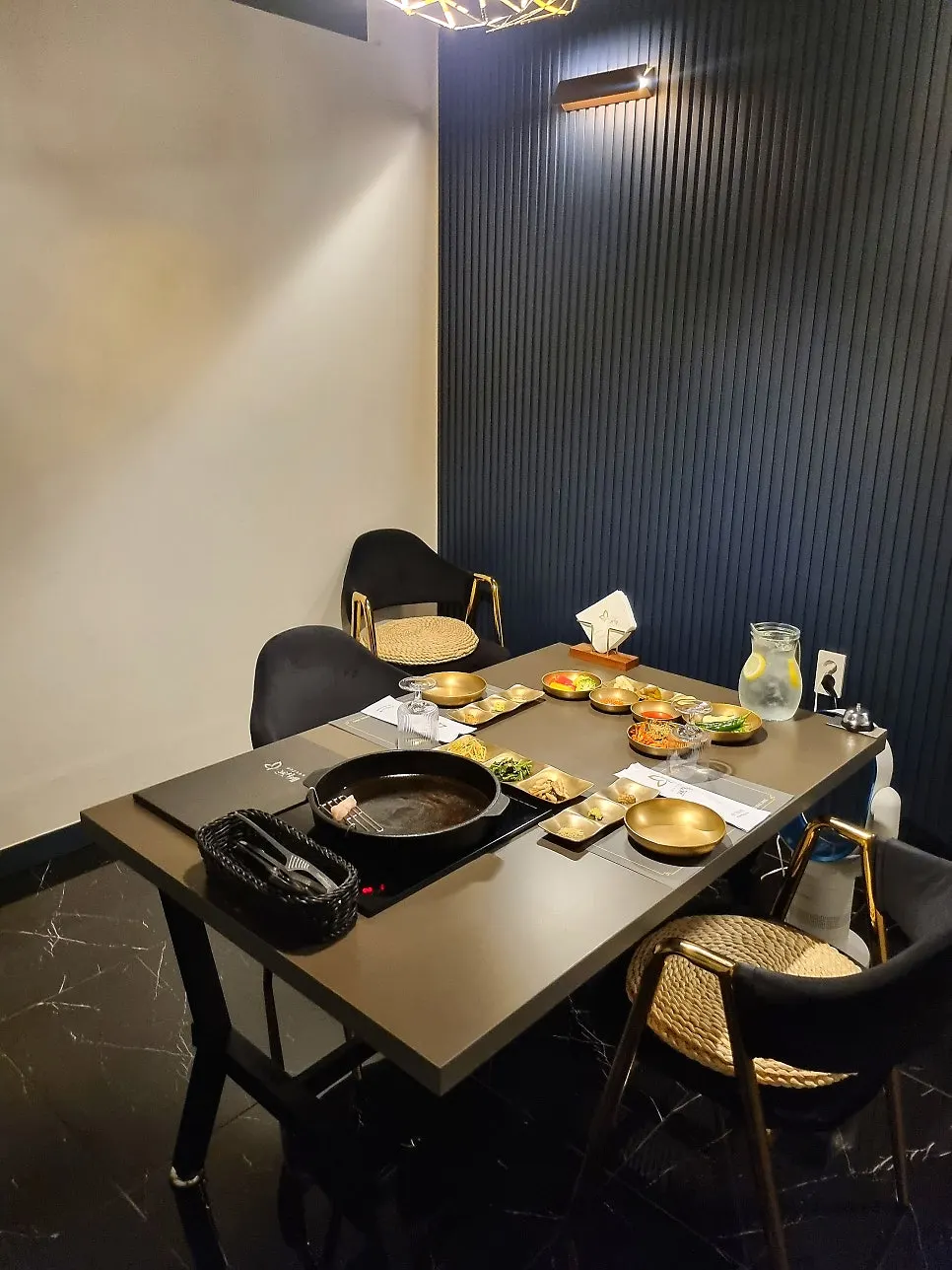 The private room seating after a reserved visit