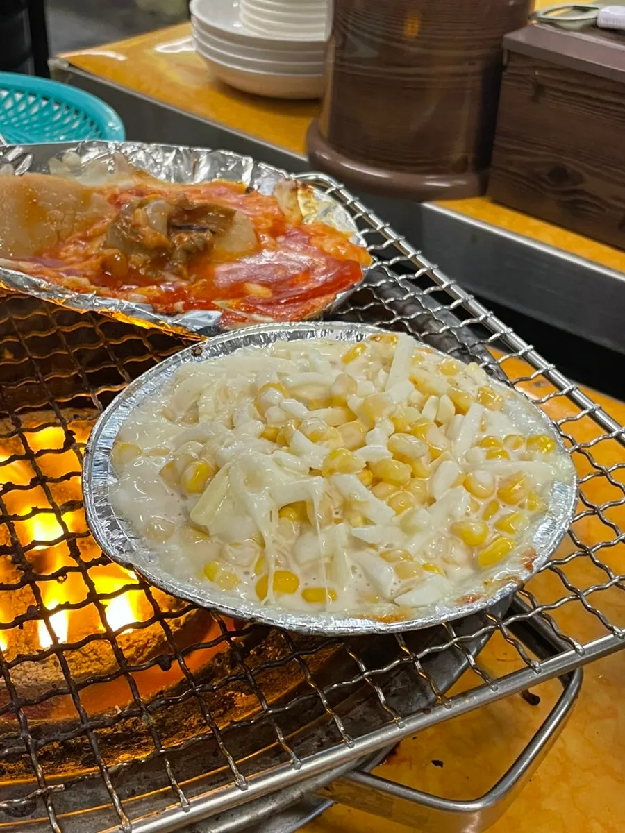 서비스로 나온 진빼이 콘치즈